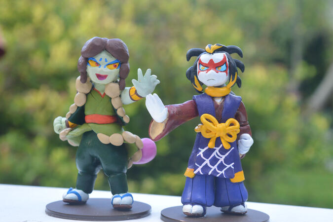 Yo-kai Watch Toadal Dude & Arachnus figures